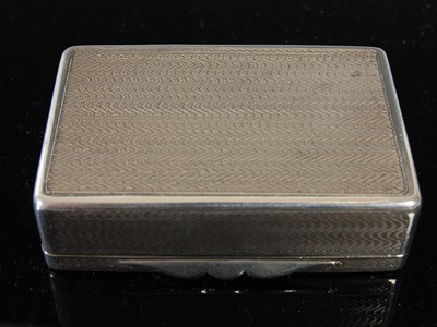 Lot 252 - A Scottish silver rectangular snuff box with...