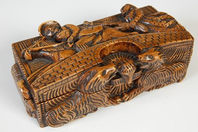 Lot 265 - A Scottish treen 'blind man' table snuff box,...