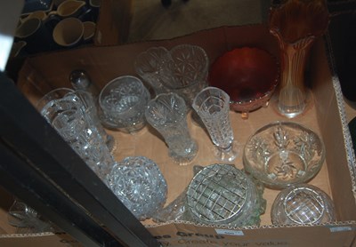 Lot 500 - Two boxes of assorted glassware