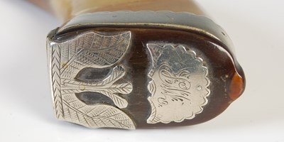 Lot 269 - A Scottish flattened curved horn snuff mull...