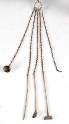 Lot 272 - A Scottish ram's horn table snuff mull with...