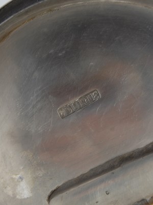 Lot 273 - A large curved horn snuff mull with pewter...