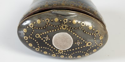 Lot 281 - A highly unusual Scottish horn upright oval...