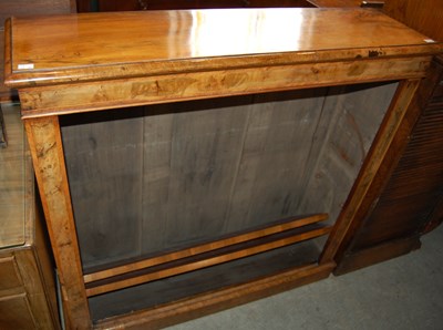 Lot 633 - A Victorian walnut and boxwood lined open...