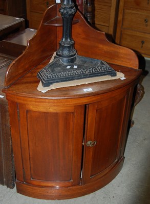 Lot 649 - A late 19th century low mahogany corner...