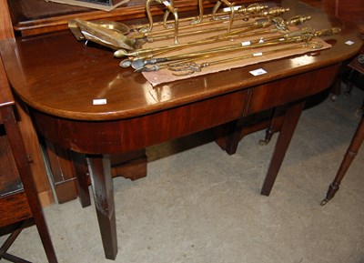 Lot 656 - A mahogany D-end table