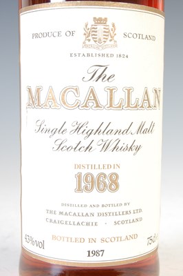 Lot 196 - The Macallan 18 years old Single Highland Malt Scotch Whisky