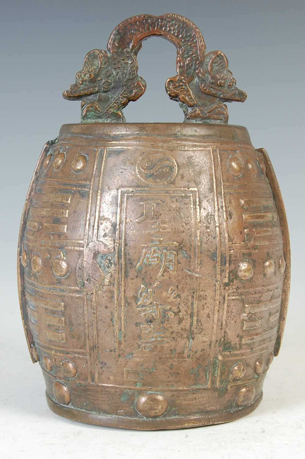 Lot 707 - A Chinese bronze archaic ritual bell, Bianzhong, Qing Dynasty