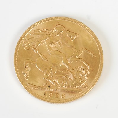 Lot 458 - A George V gold sovereign