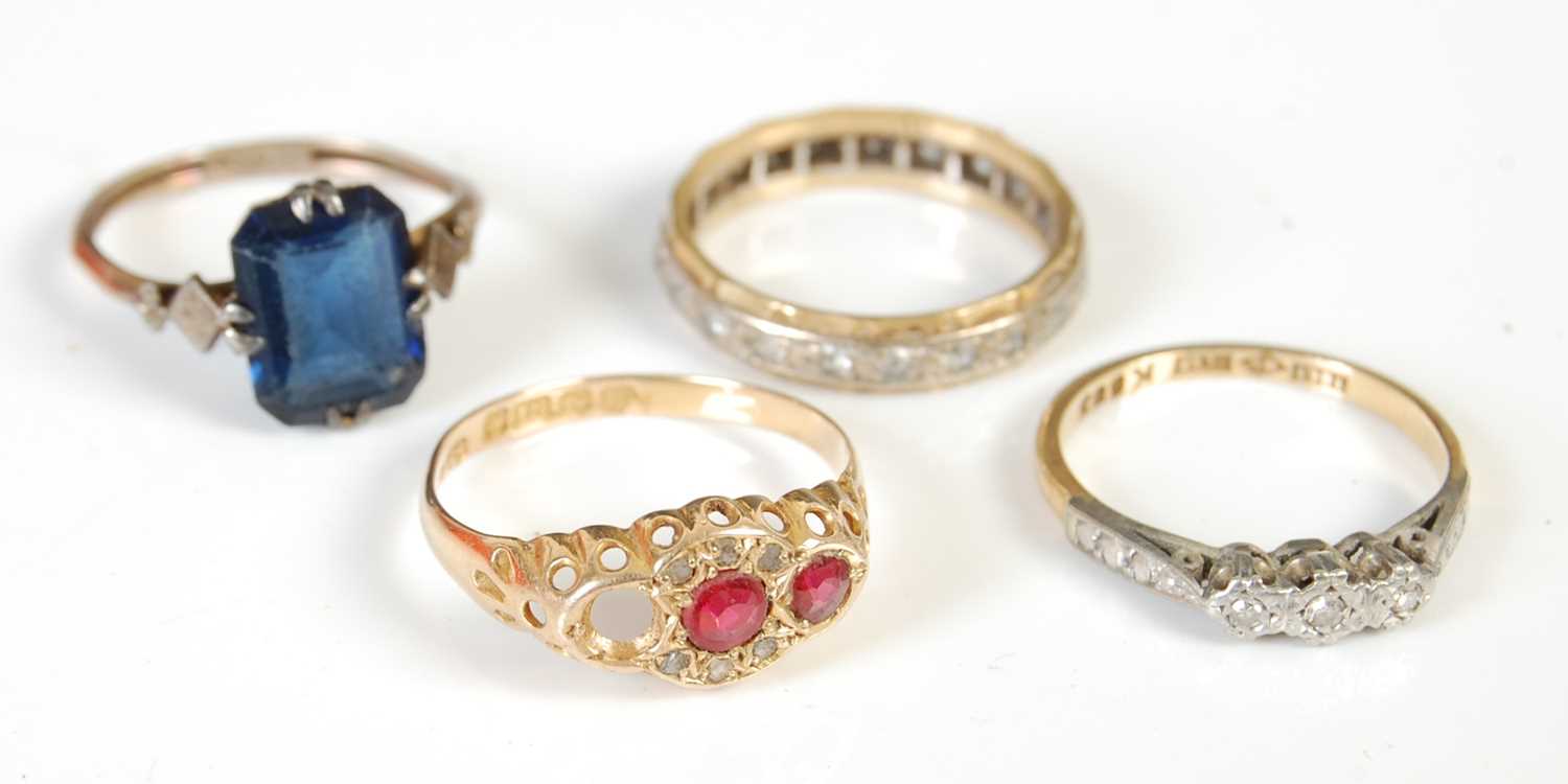 Lot 478 - A group of four assorted early 20th century