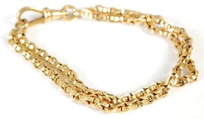 Lot 466 - A late 19th/ early 20th century 18ct gold double guard chain bracelet