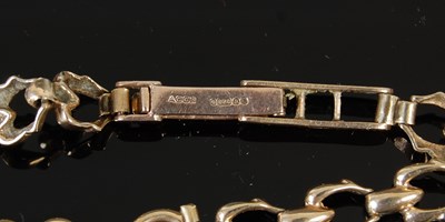 Lot 451 - A 9ct gold cased ladies Rotary bracelet watch