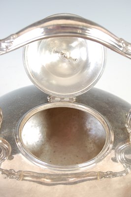 Lot 441 - A Victorian silver tea kettle on stand, Sheffield, 1853