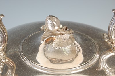 Lot 441 - A Victorian silver tea kettle on stand, Sheffield, 1853