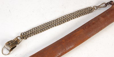 Lot 760 - An early 20th century World War II Japanese officers Samurai sword