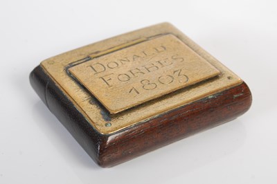 Lot 246 - A Scottish treen oblong snuff box