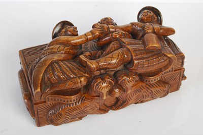 Lot 263 - A Scottish treen ‘blind man’ table snuff box