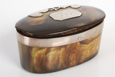 Lot 290 - A Scottish horn upright oval snuff box