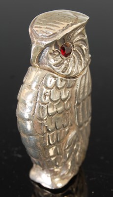 Lot 395 - An American sterling silver vesta case, formed...
