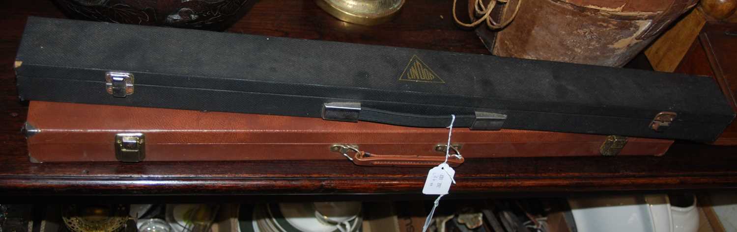 Lot 477 - A cased Stephen Hendry edition Lindop snooker...