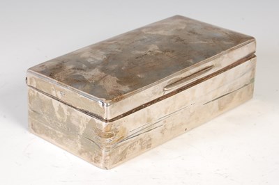 Lot 408 - A George V silver cigarette box, London, 1921,...