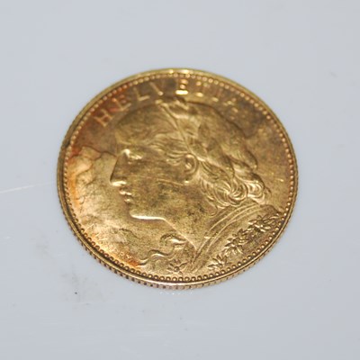 Lot 55 - A 1913 ten franc gold coin, 3.4 grams.