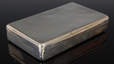 Lot 425 - An early 20th century silver sandwich box...