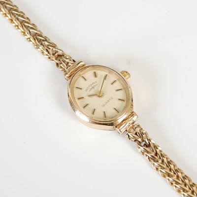 Lot 435 - A 9ct ladies Rotary quartz wristwatch, the...