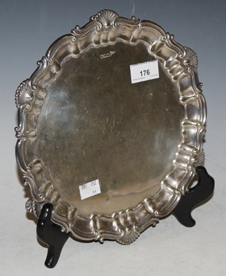 Lot 176 - A Sheffield silver salver, makers mark of...