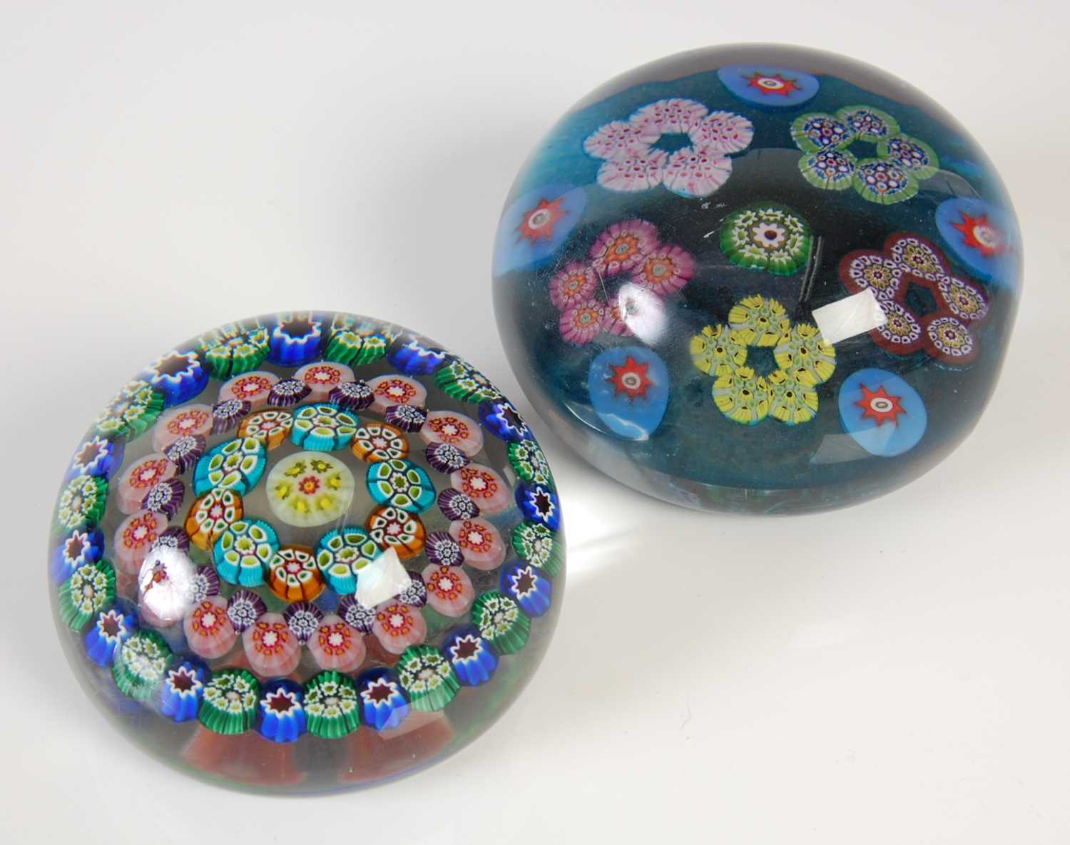 Lot 467 - Two Paul Ysart paperweights, comprising a...