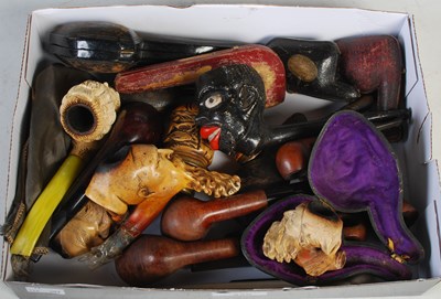 Lot 330 - A box containing assorted meerschaum and other...