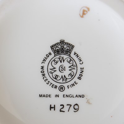 Lot 495 - A hand-painted Royal Worcester potpourri jar...