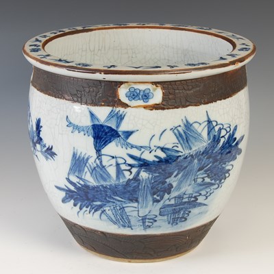 Lot 516 - A Chinese porcelain blue and white crackle...