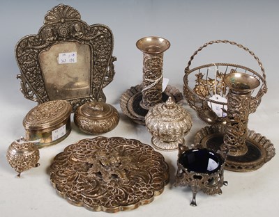 Lot 171 - A collection of assorted white metal ware to...