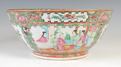 Lot 522 - A Chinese porcelain famille rose Canton punch...