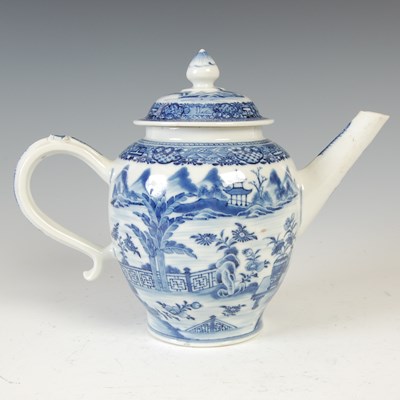 Lot 530 - A Chinese porcelain blue and white teapot and...