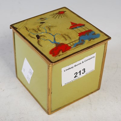 Lot 213 - An early 20th century green ground chinoiserie...