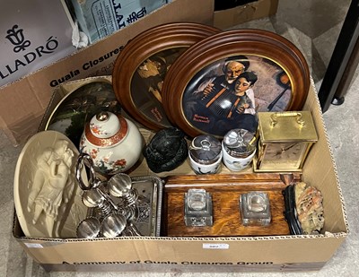 Lot 502 - Two boxes of mixed items to include an oak...