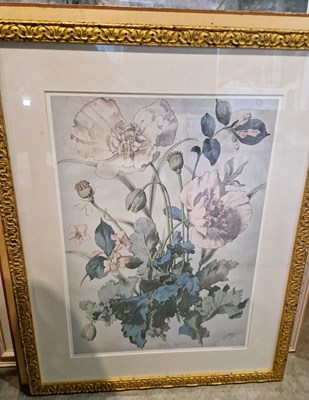 Lot 650 - A large group of decorative pictures and...