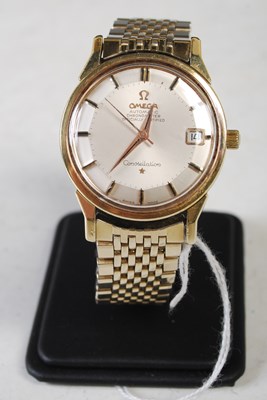 Lot 263 - A vintage gentlemans Omega Automatic...