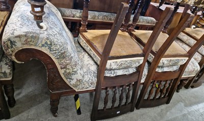 Lot 721 - A Victorian parlour suite comprising chaise...