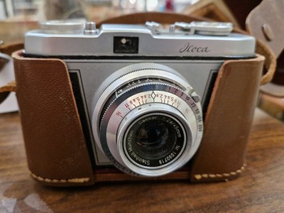 Lot 268 - A vintage Lloca Rapid camera, with 45mm lens...