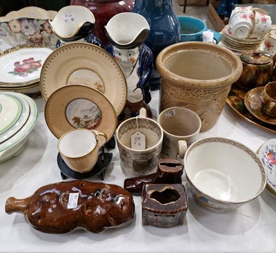 Lot 304 - A group of mixed ceramics, pottery and...