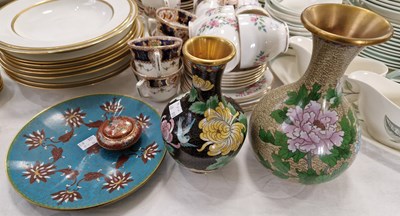 Lot 313 - Four pieces of cloisonne ware to include two...