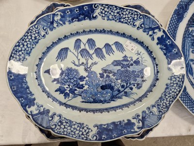 Lot 329 - A pair of Chinese blue and white porcelain...