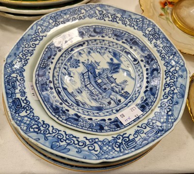 Lot 327 - A group of Chinese blue and white porcelain,...