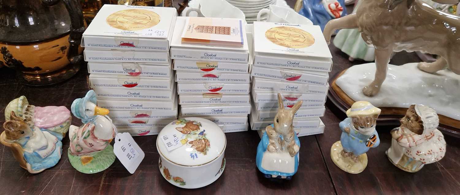 Lot 378 - A collection of Beatrix Potter porcelain...