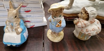 Lot 378 - A collection of Beatrix Potter porcelain...