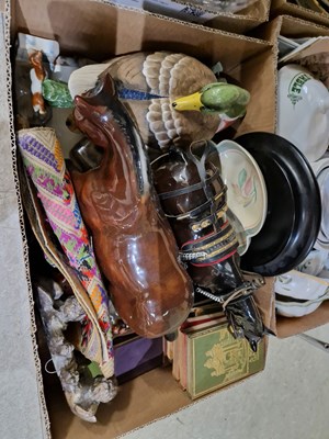 Lot 437 - Two boxes of mixed items to include ceramic...