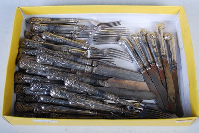 Lot 154 - Seventeen silver handled forks and knives...